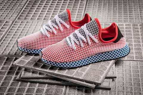耐克Air Max 270和阿迪达斯Deerupt哪个好 耐克air max 270和阿迪Deerupt买哪个