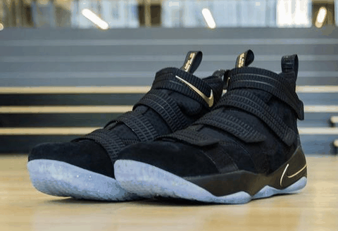 士兵11和库里4哪个好 Curry4和士兵11对比测评