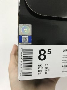 小伙伴们都是潮牌汇潮牌网非常喜欢威少的（威少1代乔治城配色实物开箱 Why Not Zer0.1乔治城细节鉴赏）