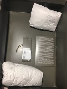 厚重的底加上潮牌汇潮牌网轻薄的鞋面（阿迪达斯Rick Owens贝壳头实物开箱 Adidas Rick Owens贝壳头细节鉴赏）