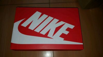 相信小伙伴们也潮牌品牌是都见过这双鞋的（耐克皮蓬大Air芝加哥配色实物开箱 Nike Air More Uptempo芝加哥细节鉴赏）