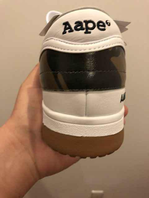 斐乐联名猿人头小白鞋实物开箱 AAPE BY A BATHING APE® x FILA t1细节赏析