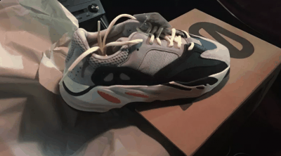  阿迪达斯Y潮牌汇潮牌网eezy Boost 700系列（椰子700 Runner开箱图 Yeezy Boost 700 Runner实物细节赏析）