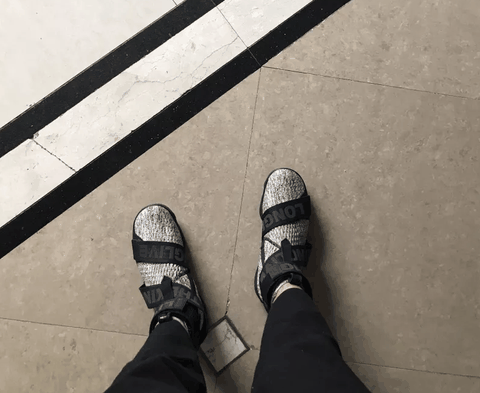 KITH联名LBJ15黑灰配色上脚欣赏 KITH X Lebron 15黑灰实物赏析