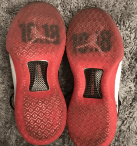  AJ32禁穿并没潮牌汇潮牌网有使用水晶底（AJ32 low黑红耐磨怎么样 AJ32 low外场实战测评）