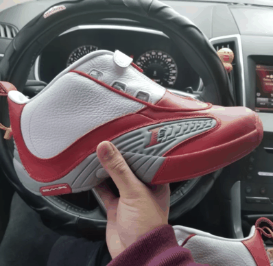 锐步艾弗森Answer4会开胶吗 Reebok Answer 4值得买吗