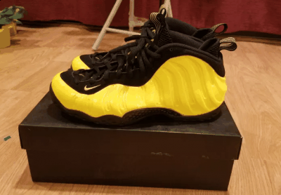 Nike武当喷开箱测评潮牌 耐克明黄喷泡实物细节赏析（Nike武当喷开箱测评 耐克明黄喷泡实物细节赏析）