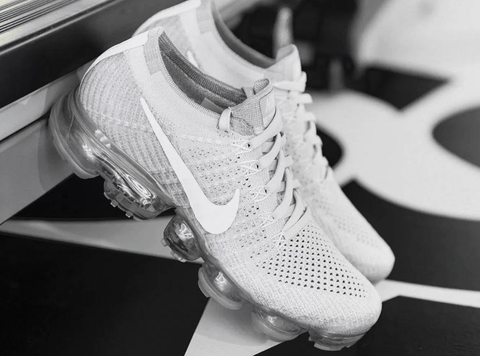 Air Vapormax中国年配色脚感怎么样 耐克Air Vapormax中国年上脚赏析