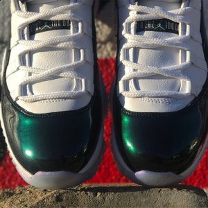 趣流网小编潮牌商城非常喜欢AJ11（AJ11复活节的尺码怎么选 Air Jordan 11 Low“Easter”发售日期）