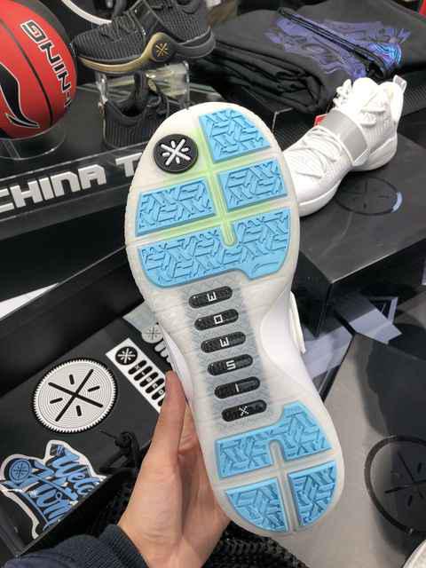 韦德之道6白热实物开箱 李宁WOW6 White Hot细节欣赏