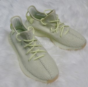 2018年第一双椰子的货量应该不潮牌品牌会很大 而且这双鞋又经历了一次改版（椰子350v2黄油货量大吗 Yeezy 350 V2“Butter”会涨价吗）