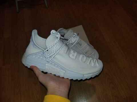 菲董Holi NMD白色开箱图 菲董Adidas联名款“Holi”开箱测评