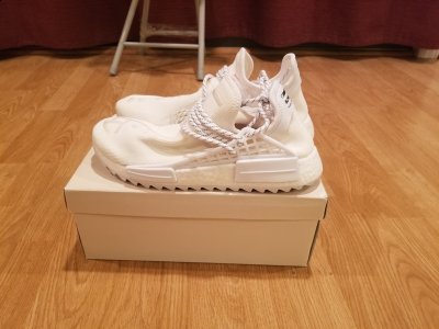 包裹性比普通PK潮牌汇潮牌网店 NMD更强也更舒服一点（菲董Holi NMD实物开箱 Pharrell x adidas NMD细节欣赏）