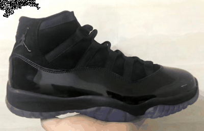 AJ11纯黑配色实物鉴赏 潮牌品牌Air Jordan 11“Prom Night”深度赏析（AJ11纯黑配色实物鉴赏 Air Jordan 11“Prom Night”深度赏析）