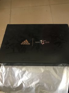  作为最新一代的潮牌罗斯个人专属战靴（罗斯8狗年配色实物欣赏 罗斯8狗年细节鉴赏）
