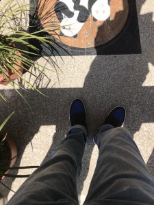 但是q6u网小编还潮牌是决定入手一双（AJ1黑蓝编织上脚图 Air Jordan 1黑蓝编织实物欣赏）