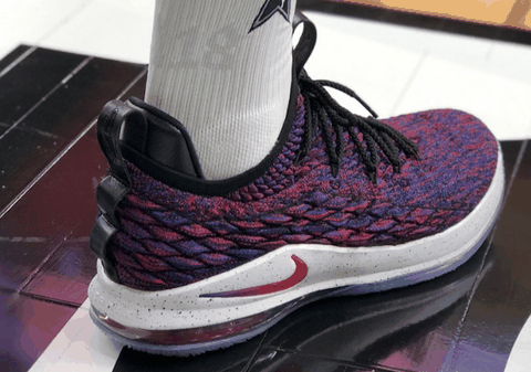 詹姆斯15 low赏析测评 Lebron 15 low低帮上脚欣赏