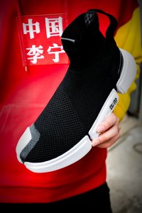  不过大家也潮牌资讯不必担心（李宁时装周悟道2开箱测评 李宁纽约时装周悟道2赏析）