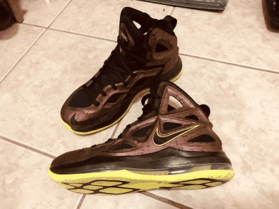 3. 厚道的中底配置：铜喷的双层z潮牌信息oom和碳板大概是Nike历史上最厚道的中底组合之一（小斯喷泡2代和铜喷对比测评 hyperposite 2和铜喷哪个值得入手）