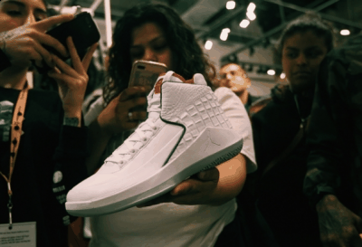 正是中国的新潮牌资讯年春节期间（AJ32意大利怎么入手 Air Jordan 32 “Italy”多少钱）