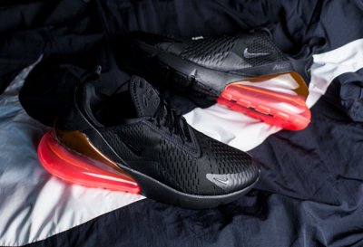 可以说这双鞋的潮牌资讯设计精简到极致（Air Max 270增高多少 Air Max 270脚感怎么样）
