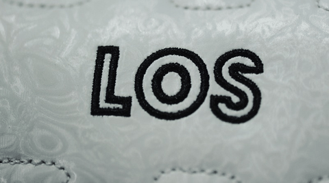 因为其出潮牌商城色的造型（耐克货币系列洛杉矶主题好看吗 Nike Air More Money洛杉矶配色多少钱）