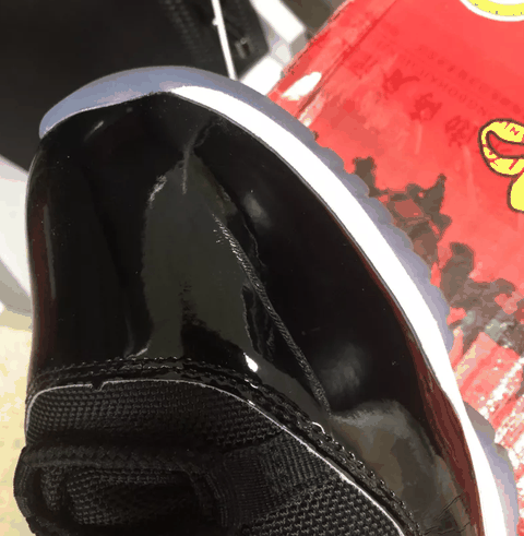 AJ11的漆皮会有裂痕吗潮牌汇潮牌网店 Air Jordan 11漆皮裂开了怎么办（AJ11的漆皮会有裂痕吗 Air Jordan 11漆皮裂开了怎么办）