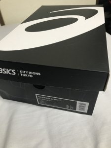 在追求技术的路上亚潮牌汇潮牌网瑟士可以说是不遗余力的（亚瑟士Gel-Nimbus 20东京配色开箱图 asics Gel-Nimbus 20 Tokyo细节鉴赏）