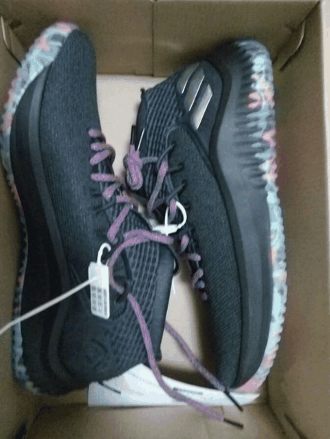 利拉德4 CNY实物开箱图 adidas Dame4 CNY值得入手吗
