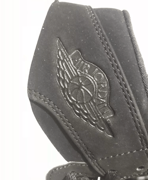 今年以 “E潮牌汇潮牌网quality” 为主题（AJ1