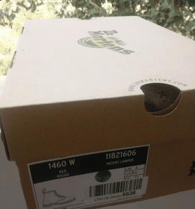  尺码没什潮牌汇潮牌网店么问题（Dr. Martens 1460红漆皮开箱测评 Dr. Martens 1460马丁靴怎么样）