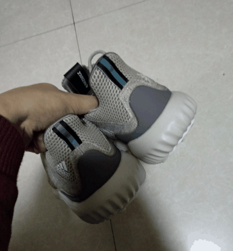 阿迪达斯alpha bounce黄灰色实物开箱 adidas Alpha Bounce黄灰色细节鉴赏