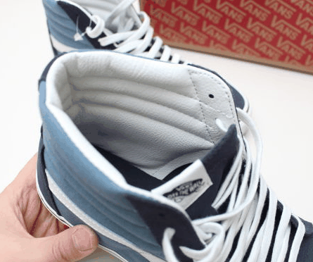  全黑版的vans sk8 hi 潮牌资讯slim出自设计师Donny Miller之手（范斯SK8-HI高帮深蓝开箱测评 Vans SK8-HI上脚赏析）