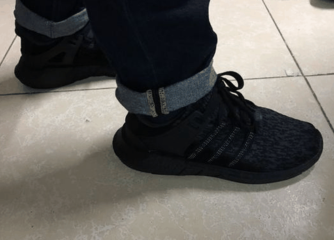 Adidas EQT93/17纯黑和黑斑马哪个好 阿迪达斯EQT93/17纯黑开箱赏析