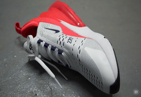 而Air Max 270采用潮牌汇潮牌网店的气垫和其延续款（耐克Air Max 270“Ultramarine”好看吗 Nike Air Max 270 “Ultramarine”多少钱）