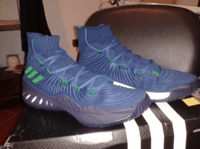 同时鞋面上附潮牌汇潮牌网店着了一层胶水（阿迪达斯Crazy Explosive 2017维金斯配色实物开箱 阿迪达斯Crazy Explosive 2017维金斯配色深度鉴赏）