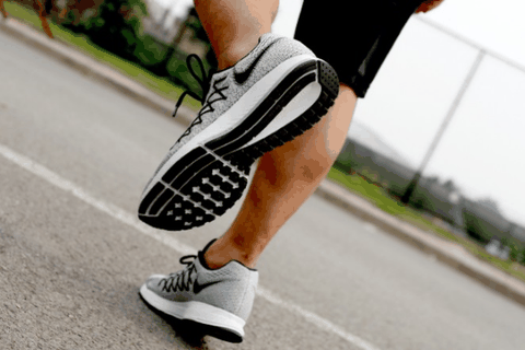 打造柔软灵敏潮牌汇潮牌网的缓震效果（耐克Air Pegasus 32怎么样 Nike Air Pegasus 32实战测评）