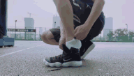 每个人的感觉潮牌商城和需求是不同的（耐克React HD 2017 Flyknit细节鉴赏 Nike React HD 2017 Flyknit实战测评）