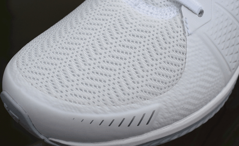 新百伦FUELCELL小白鞋深度赏析 NEW BALANCE FUELCELL跑鞋怎么样