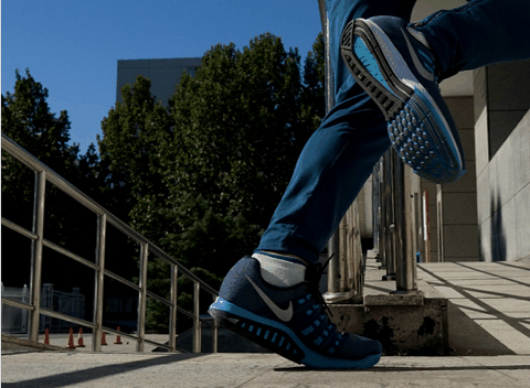 这个版本一定潮牌汇潮牌网会是你的好帮手（耐克Air Zoom Structure 18怎么样 Nike Air Zoom Structure 18实战测评）