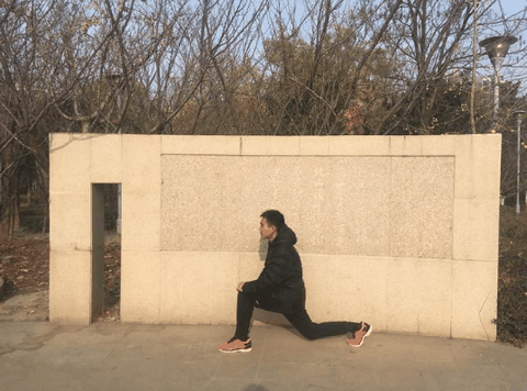 热熔条配合纺织布潮牌资讯的鞋面包裹性优秀（咕咚智能跑鞋二代实战如何 咕咚智能跑鞋二代实战测评）