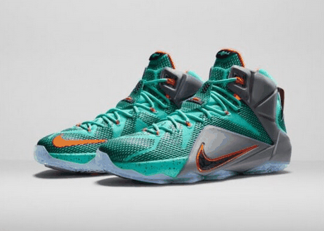 这样的方式既保潮牌信息证了鞋子的品质（Nike LEBRON 13 Low深度赏析 Nike LEBRON 13怎么样）