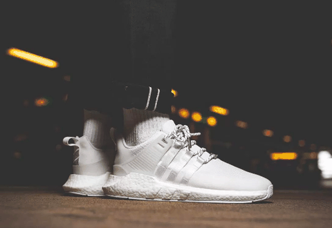 中足处使用了大潮牌面积的 TORSION® SYSTEM（EQT 93/17 防水版怎么样 didas Originals EQT 93/17 BoostGORE-TEX 版本多少钱）