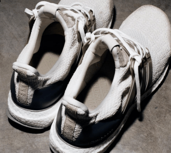 褪去曾经的潮牌资讯运动气息（adidas UB Lux 三方联名版好看吗 SNS x Social Status x adidas Ultra Boost Lux 多少钱）