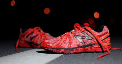 大幅度提潮牌资讯升透气性（新百伦红色火烈鸟REVlite 890 v2怎么样 New Balance REVlite 890 v2实战测评）