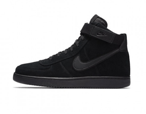 好了下面趣流网小潮牌汇潮牌网编为大家带来作品介绍（Nike Vandal High系列值得入手吗 John Elliott X NikeLab Vandal High多少钱）