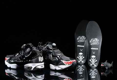 此番分别携手潮流品潮牌信息牌 Bounty Hunter 和 Reebok（锐步鲨鱼鞋值得入手吗 atmos x Bounty Hunter x Reebok 联名鞋多少钱）