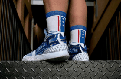 肯定是不在这潮牌汇潮牌网店个价位上的（耐克欧文S1 Hybrid怎么样 Nike S1 Kyrie Hybrid实战测评）
