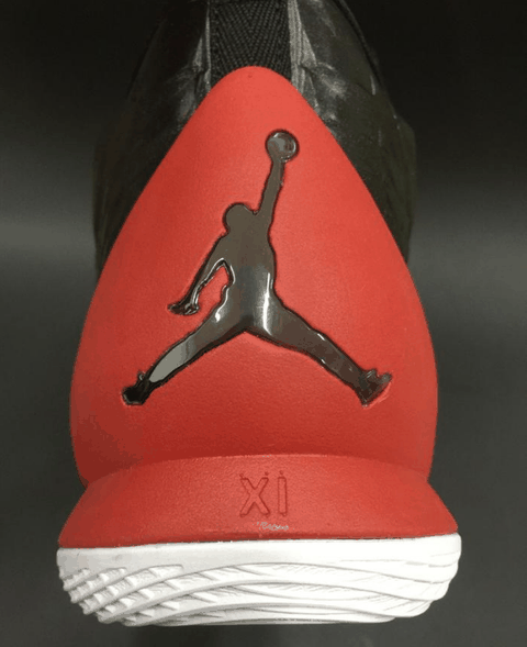 着力点纹路潮牌资讯都比较粗（安东尼11代开箱鉴赏 Jordan Melo M11 X开箱图）