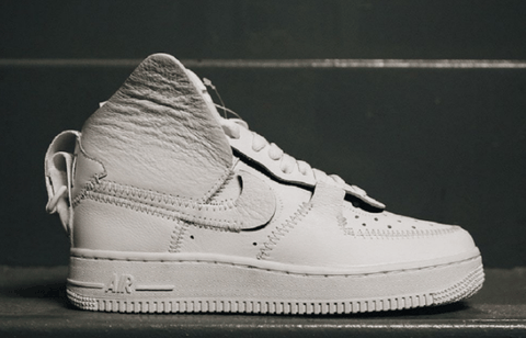 网上突然流传出Nike x潮牌汇潮牌网 Public School 联名款AF1 Hi的消息（Nike x Public School 联名款AF1 Hi开箱图 耐克Public School联名AF1实物开箱）